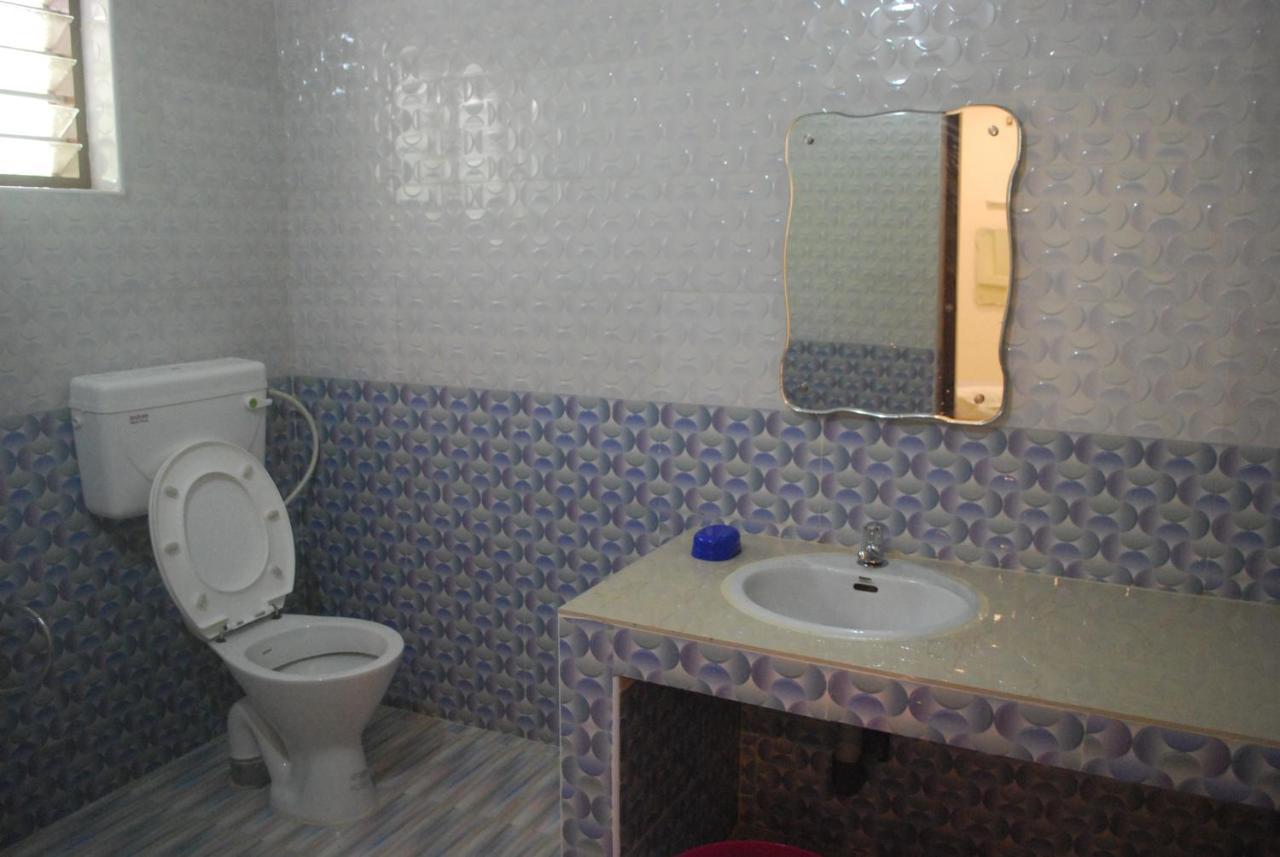 Hotel Jebasakthy Kanyakumari Buitenkant foto