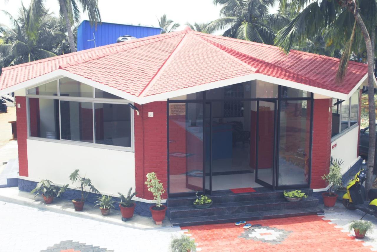 Hotel Jebasakthy Kanyakumari Buitenkant foto